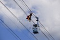 Koelner Seilbahn Gondel blieb haengen Koeln Linksrheinisch P528